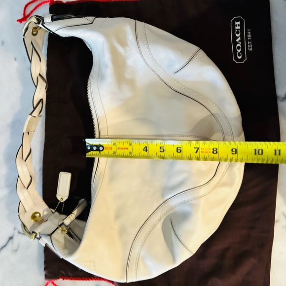 NEW COACH Soho Dylan Braided Handle Cream
Leather Large Hobo Shoulder Bag #10044 - Picture 9 of 10